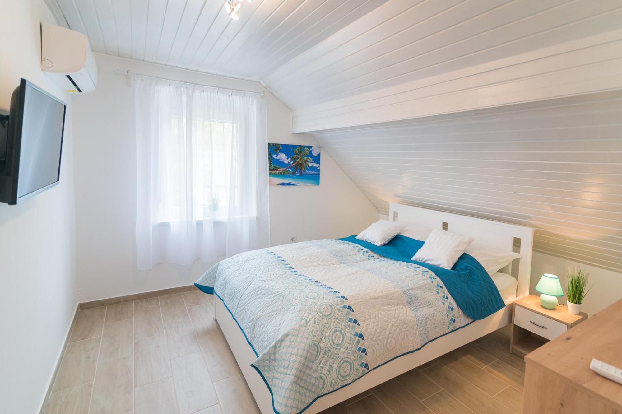 Eternity Apartmanhaz Keszthely Exterior photo