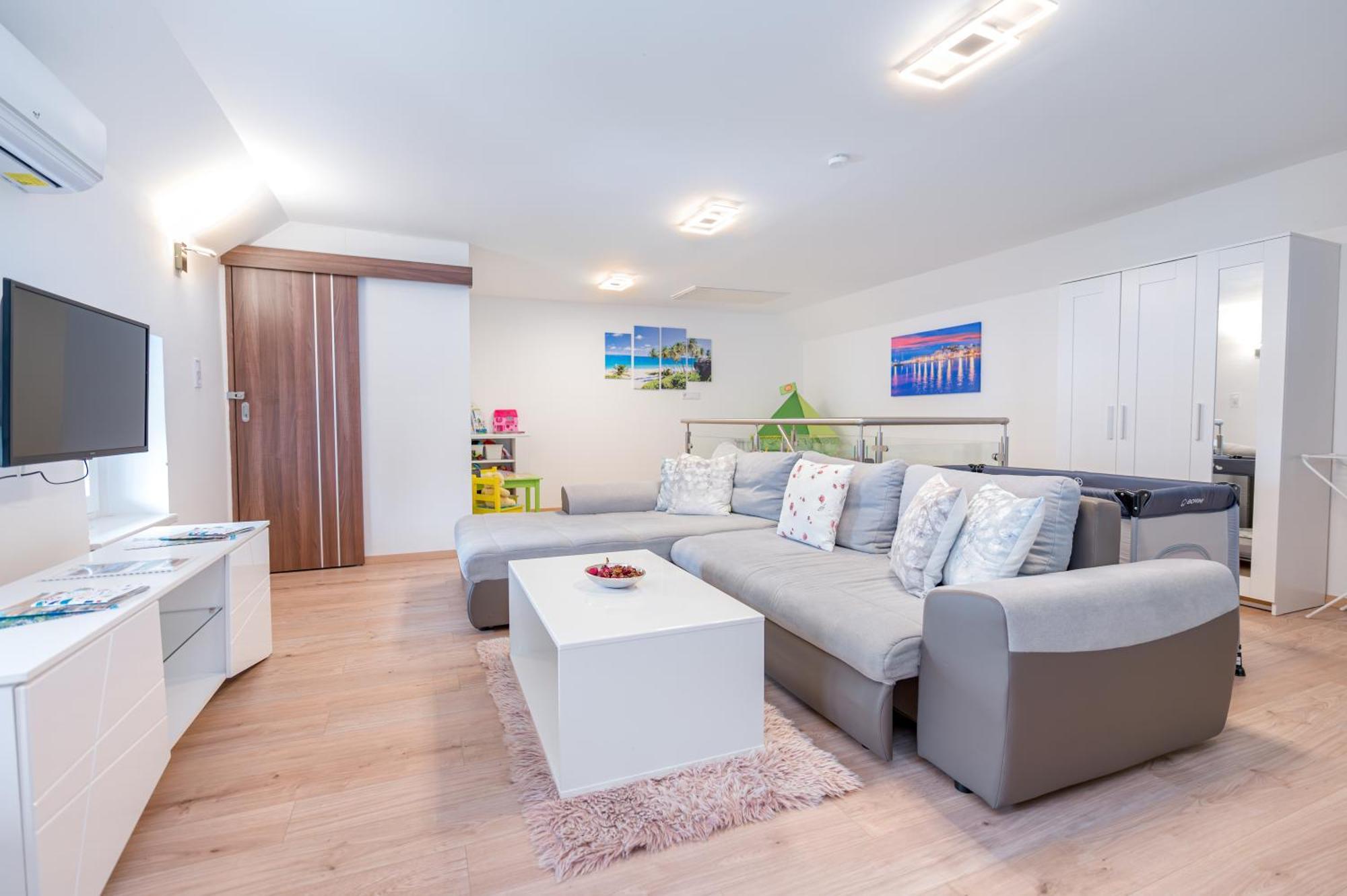 Eternity Apartmanhaz Keszthely Exterior photo